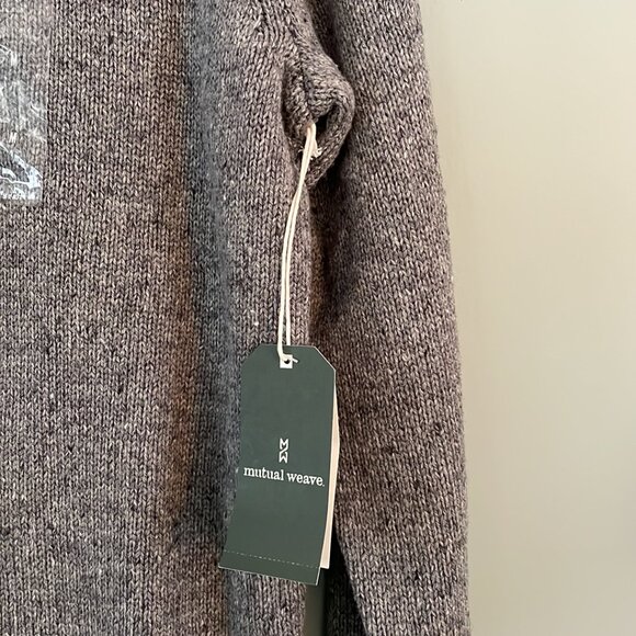 Mutual Weave Men's NWT M Gray Pullover Sweater C-38" L-27" S-31" - Picture 6 of 7